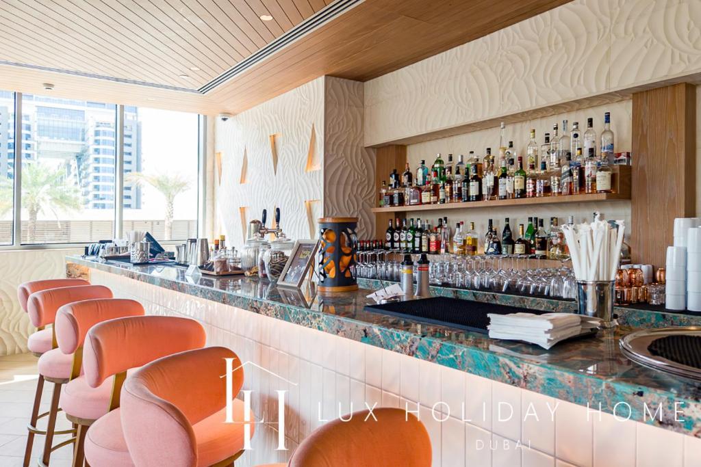 דובאי Lux Iconic Views At The Palm Tower Suite 4 מראה חיצוני תמונה